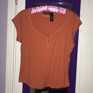 NWOT!! Vintage DKNY Jeans Tee in Large